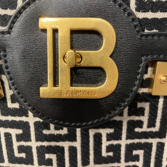 SOLD BN Never Worn Balmain Bbuzz bag - Picture 4 of 9